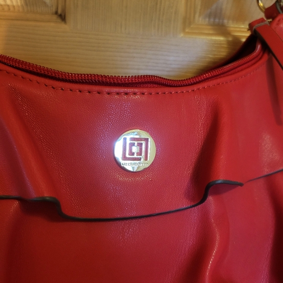 Perfect for the HOLIDAYS!! Liz Claiborne Red Ruffle Purse - SO FUN - Picture 2 of 7